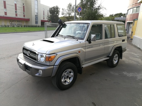Тойота Ленд Крузер 76 Toyota Land Cruiser 76